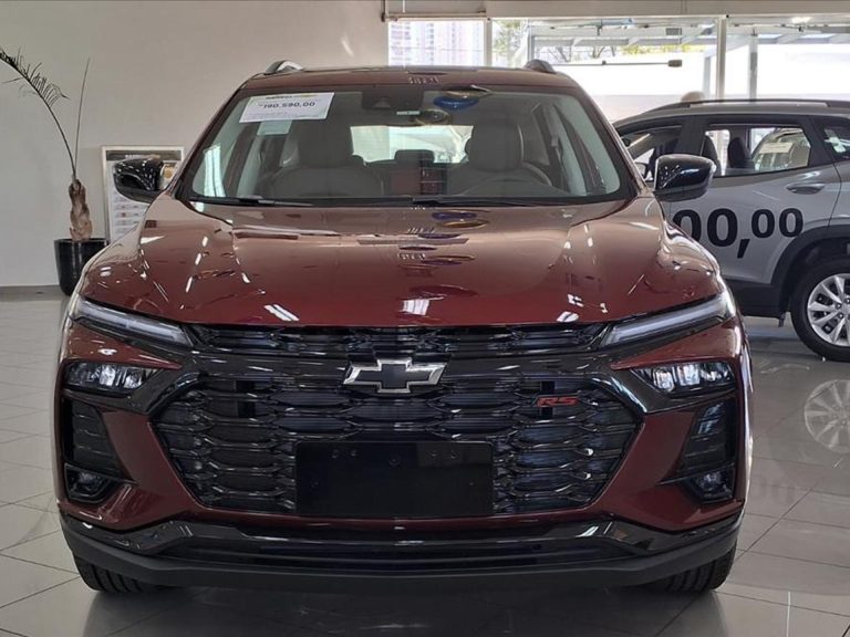Chevrolet oferece R$ 24.300,00 de desconto no Tracker RS para PcD em março