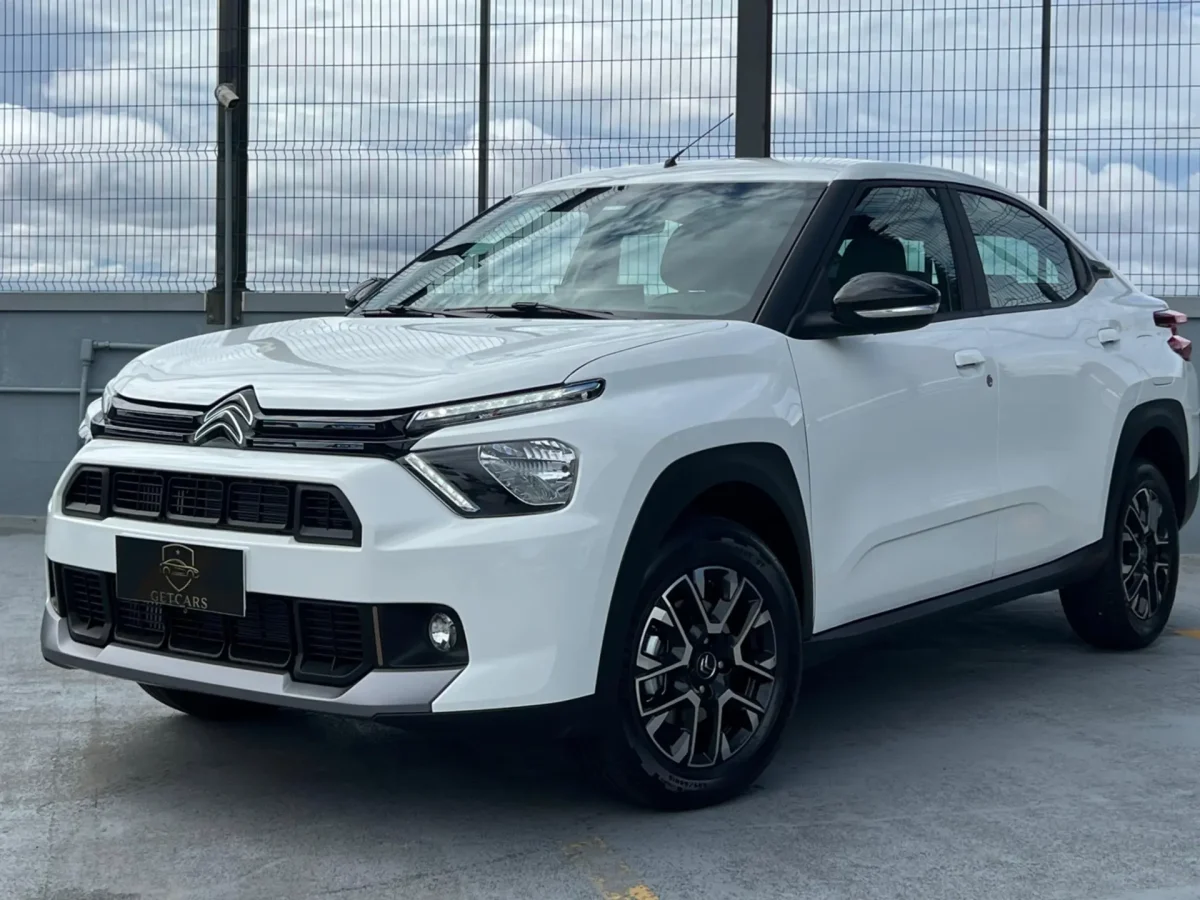 Citroën oferece R$ 15.764,52 de desconto no Basalt Shine para PcD em março