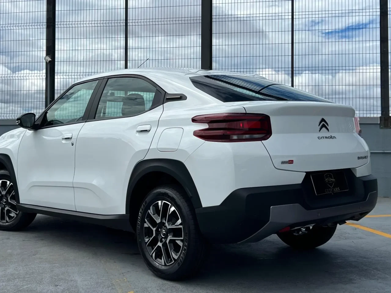 Citroën Basalt fica até R$ 19.875,10 mais barato para PcD em abril
