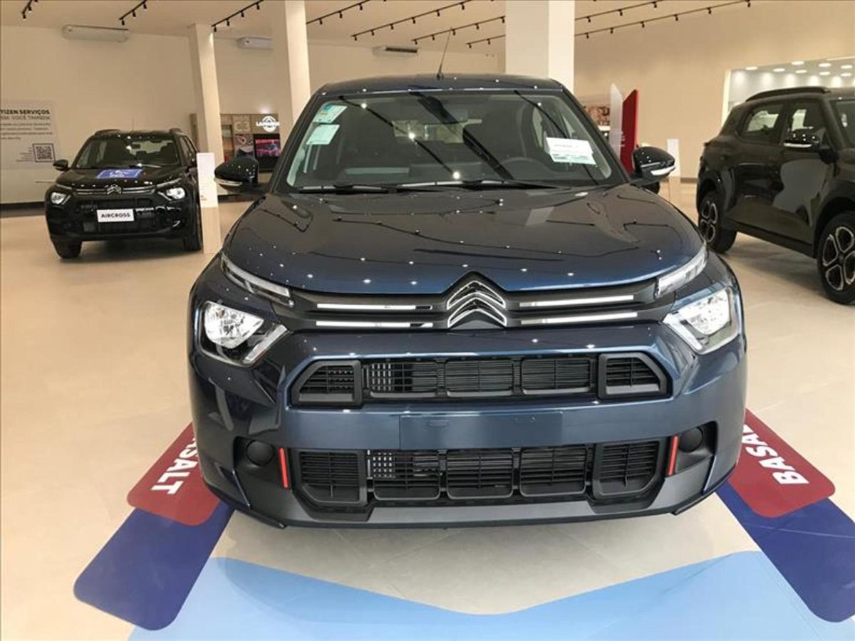 Citroën concede R$ 17.117,86 de desconto no Basalt Feel 1.0 para PcD em março