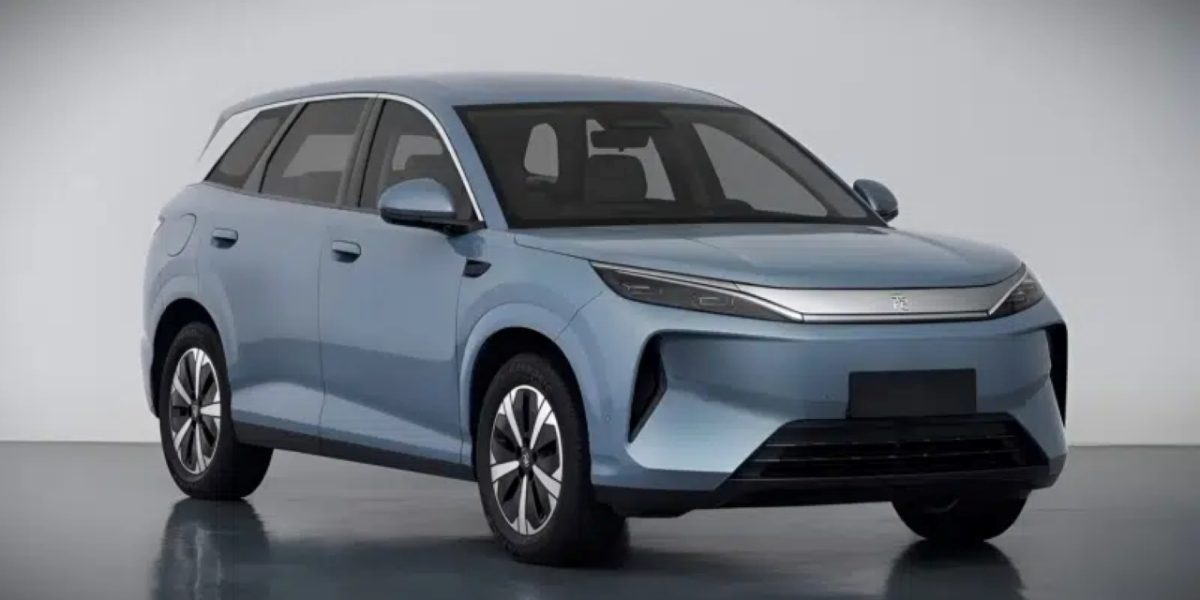 BYD prepara atualização do Yuan Plus com dimensões maiores e nova base de tração traseira