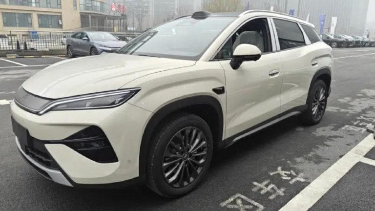 Mais barato que um Tera TSI? BYD Song Ultra chega ainda em maio na China com autonomia de carro elétrico