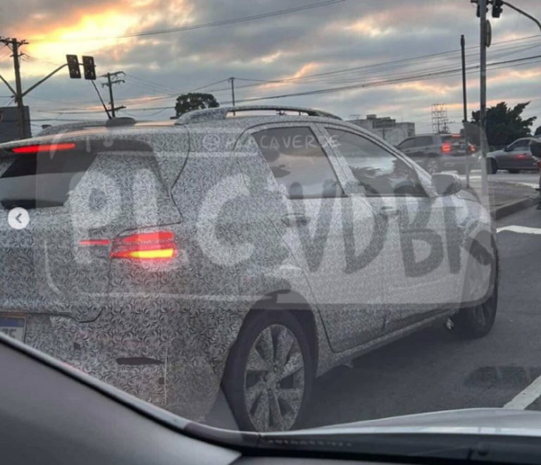 Flagrado, novo Chevrolet Sonic entra na fase final antes da estreia em abril