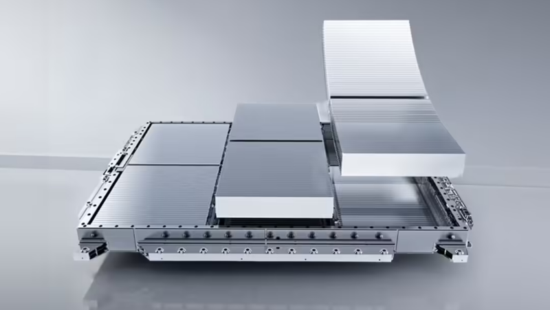 BYD Yangwang U7 estreia bateria Blade 2.0 e supera 1.000 km de alcance