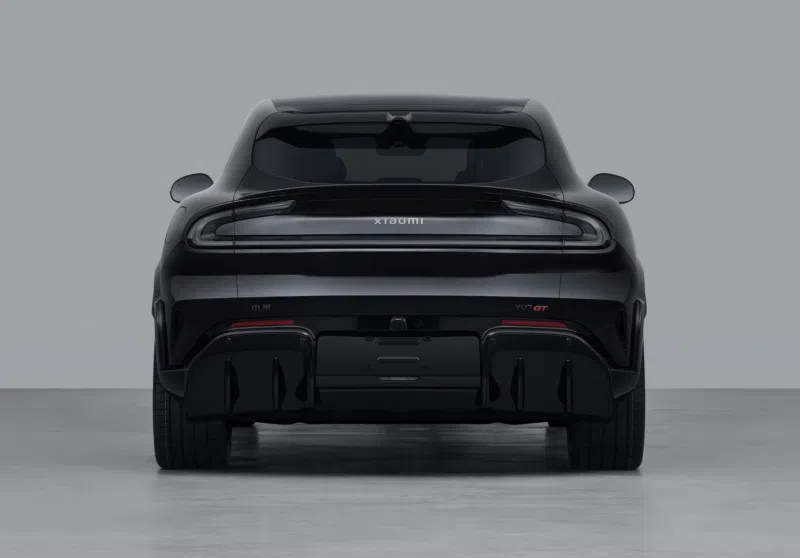 Novo Xiaomi YU7 GT entrega 990 cv e até 705 km de alcance em proposta esportiva