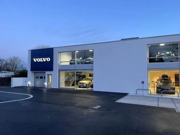 Volvo passa a controlar distribuição da Lynk & Co no mercado europeu