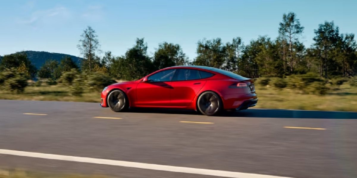 Tesla enfrenta ação judicial por maçanetas defeituosas no Model S