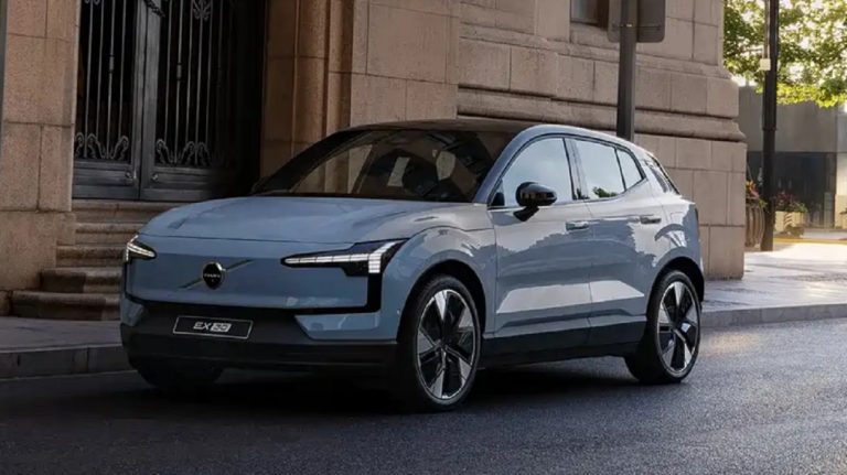 Volvo EX30 2026 chega à China com preço mais acessível após recall de baterias