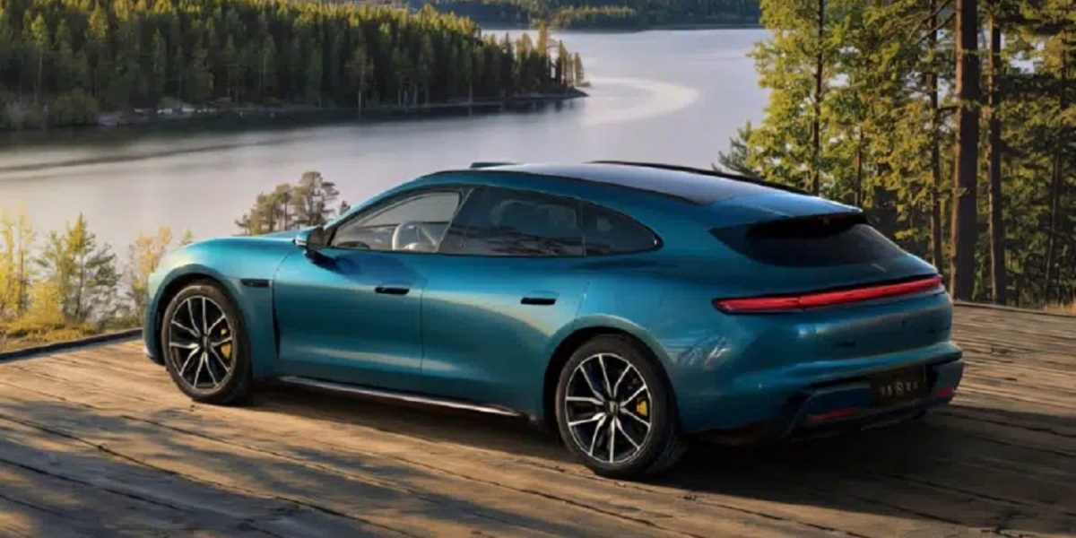 Huawei e SAIC lançam Z7T, primeiro station wagon fruto da parceria