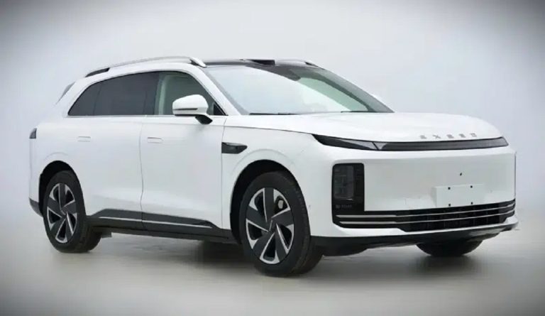 Chery revela o novo Exeed EX7, SUV elétrico com 3 metros de entre-eixos e motor de 230 kW