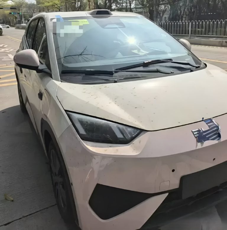 BYD Dolphin Mini ganha LiDAR no teto e promete 505 km de autonomia na China