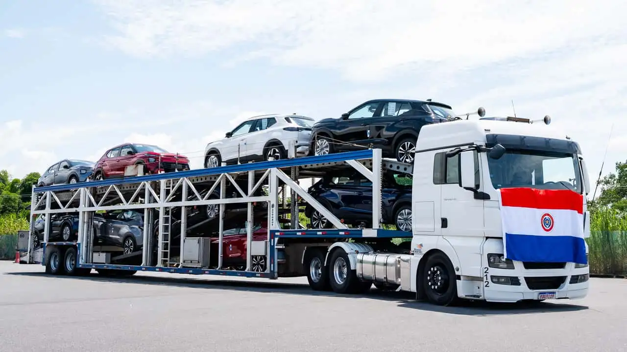 Novo Nissan Kait produzido no Brasil inicia exportações; saiba os destinos
