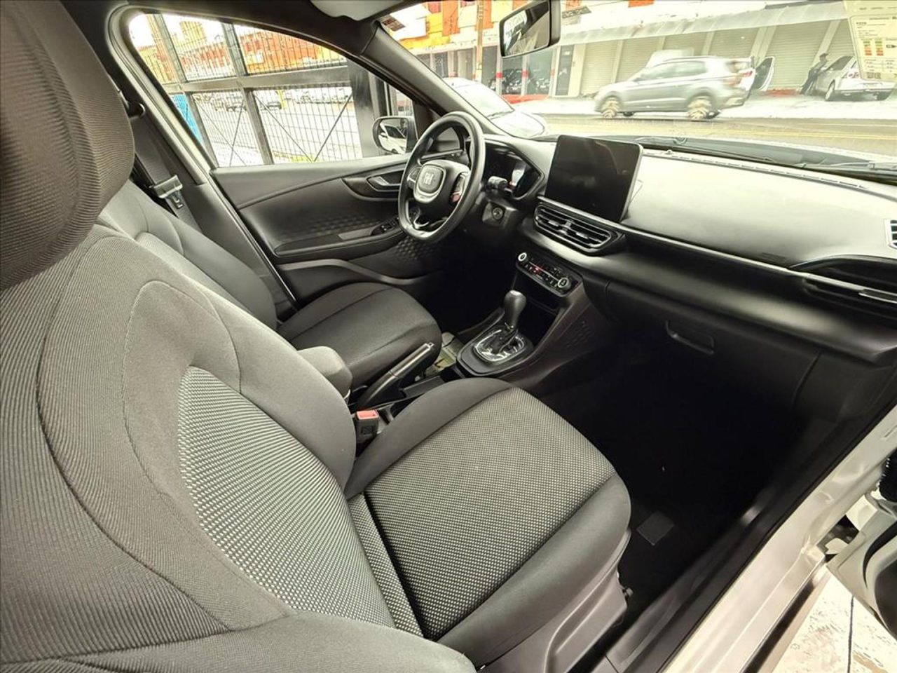 Fiat Pulse Drive 1.3 CVT tem desconto de R$ 25.360,00 para PcD em março