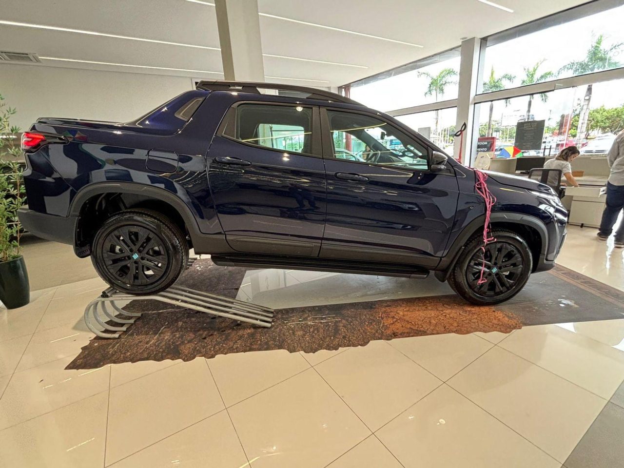 Fiat Toro Ultra tem desconto de R$ 28.000,00 para CNPJ em março