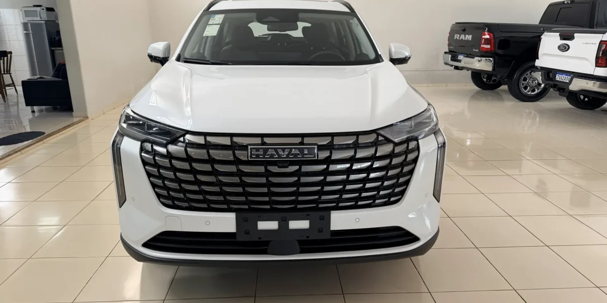 Veja os carros híbridos mais vendidos do Brasil em março de 2026