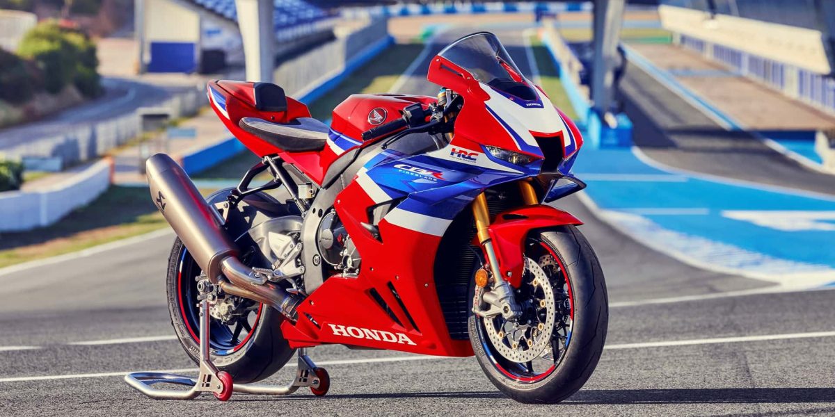 Honda lança CBR1000RR-R Fireblade SP 2026 com preço de R$ 189 mil