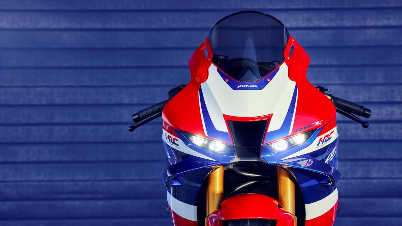 Honda lança CBR1000RR-R Fireblade SP 2026 com preço de R$ 189 mil