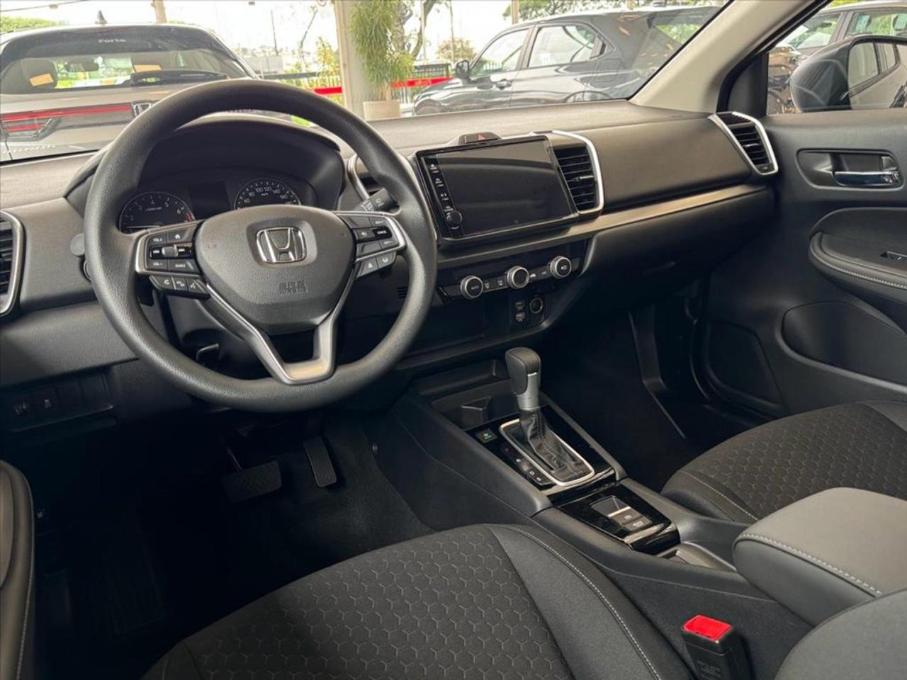 Honda dá R$ 13.077,27 de desconto no City EXL para PcD