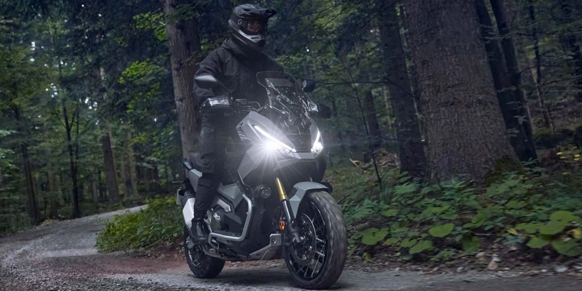 Honda X-ADV 2026 chega ao Brasil: confira fotos, detalhes e preço