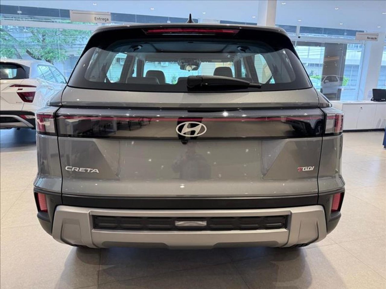 Hyundai aplica desconto de R$ 30.824,27 no Creta Platinum 2027 para PcD em março