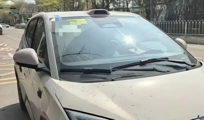 BYD Dolphin Mini ganha LiDAR no teto e promete 505 km de autonomia na China