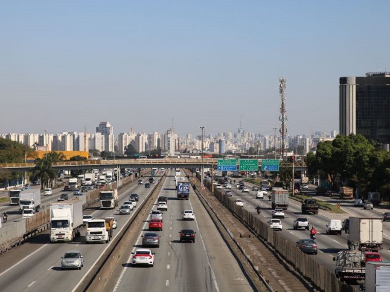 Código de Trânsito Brasileiro pode ser reformulado em discussão na Câmara