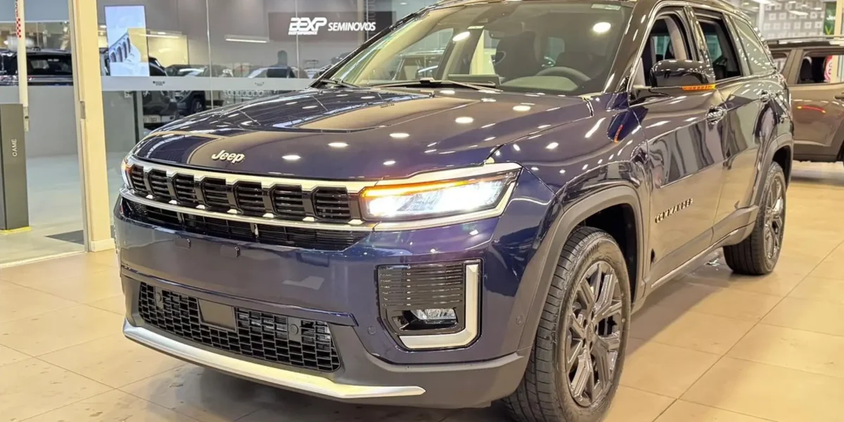 Jeep corta R$ R$ 30.800,00 do Commander Longitude em oferta para CNPJ