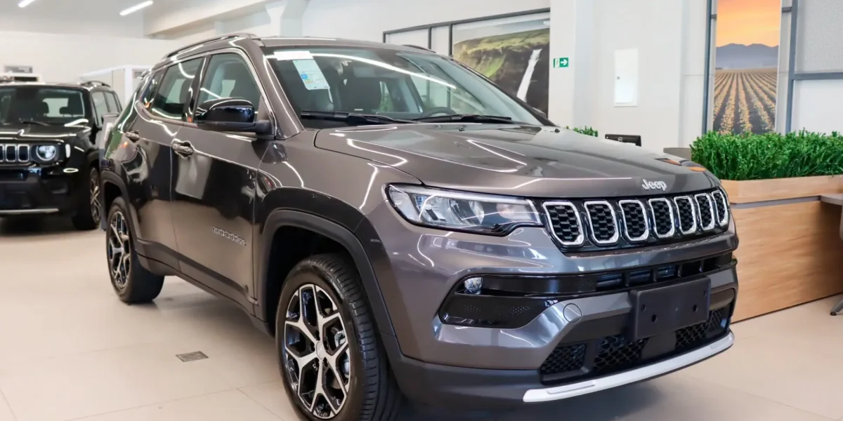 Jeep Compass Longitude fica R$ 50.090,00 mais barato para PcD em março