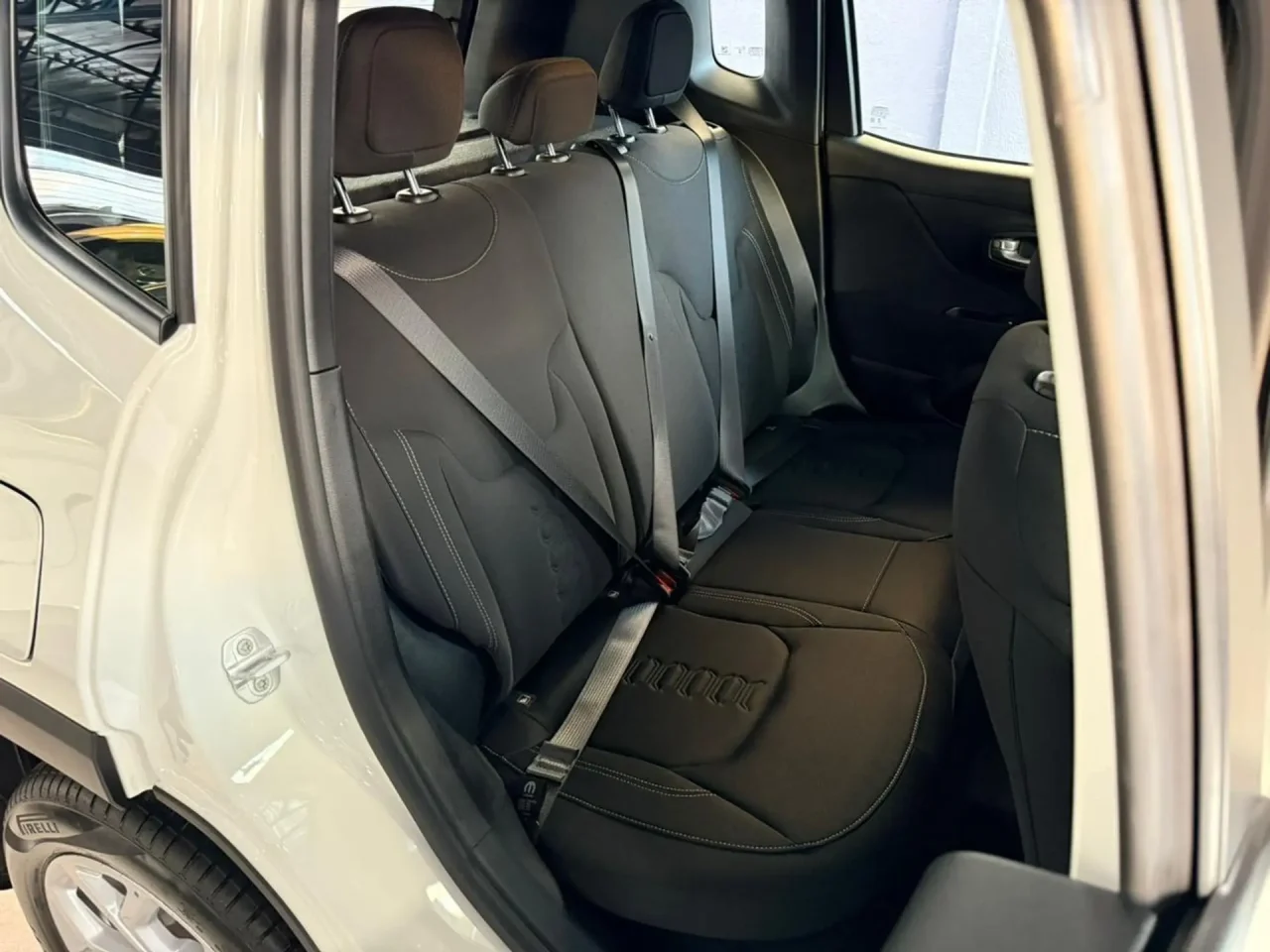 Jeep Renegade Altitude fica R$ 31.000,00 mais barato para PcD em março