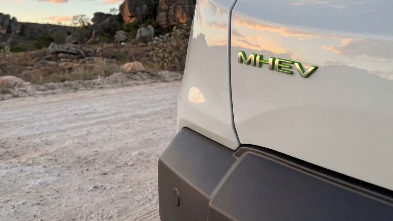 Jeep Renegade Longitude MHEV 2027: preço, ficha técnica e equipamentos