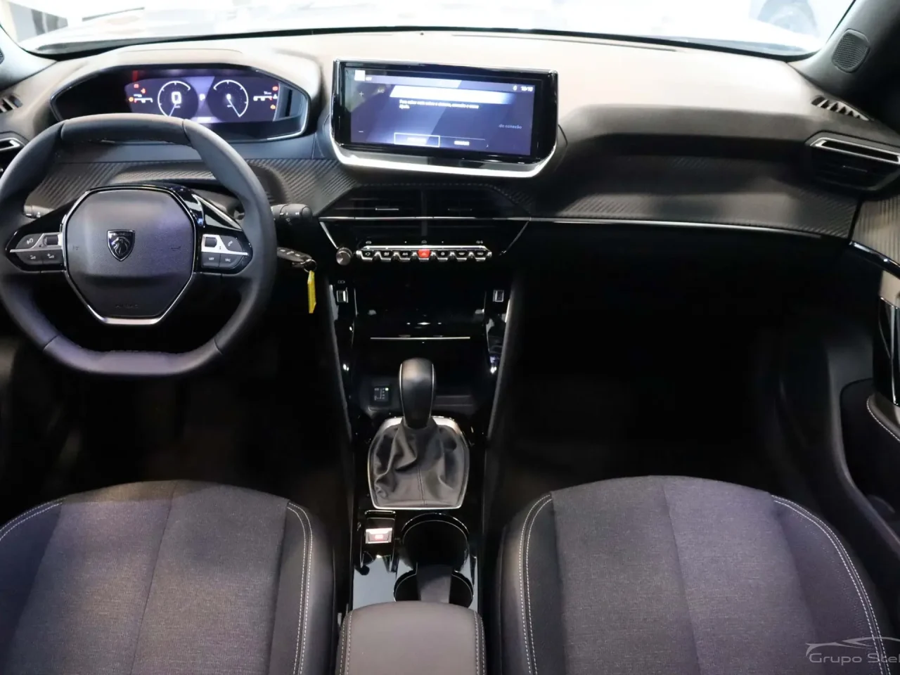 Peugeot libera 2008 Active com R$ 36.905,00 de desconto para PcD