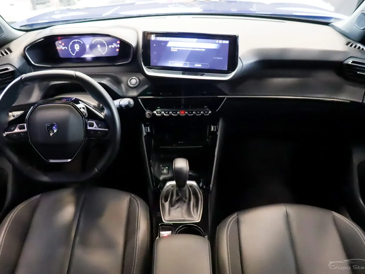 Peugeot 2008 Allure ganha desconto de R$ 34.023,22 para PcD em março