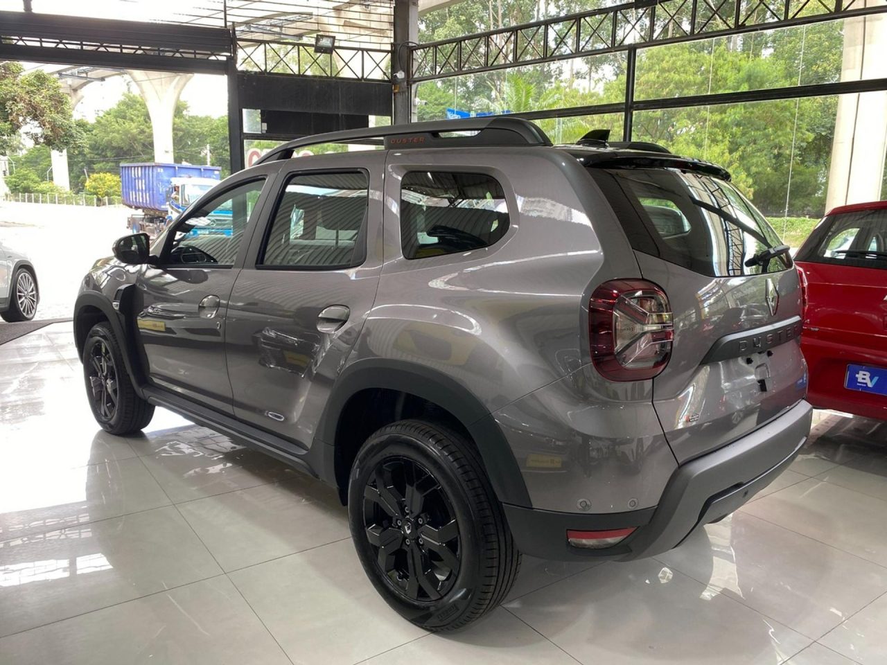 Renault oferece R$ 32.282,68 de desconto no Duster Iconic Plus 1.6 CVT para PcD em março