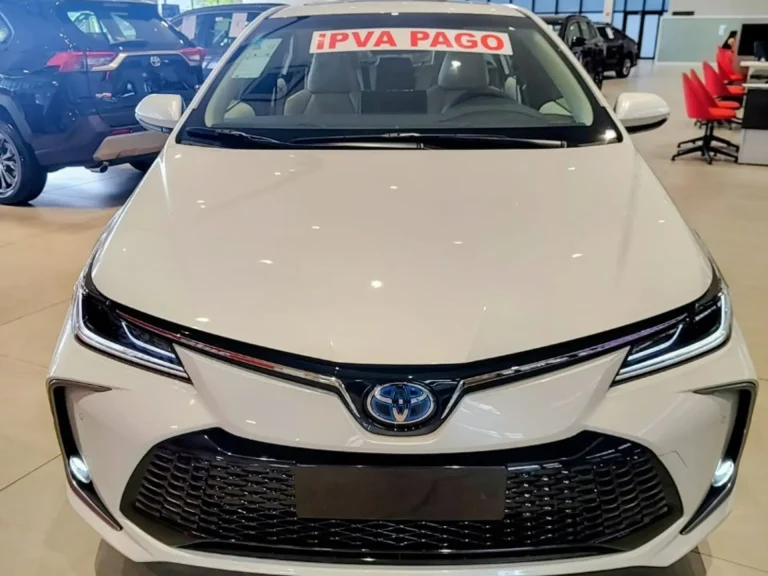 Toyota reajusta preços do Corolla; híbrido ultrapassa a marca de R$ 210 mil