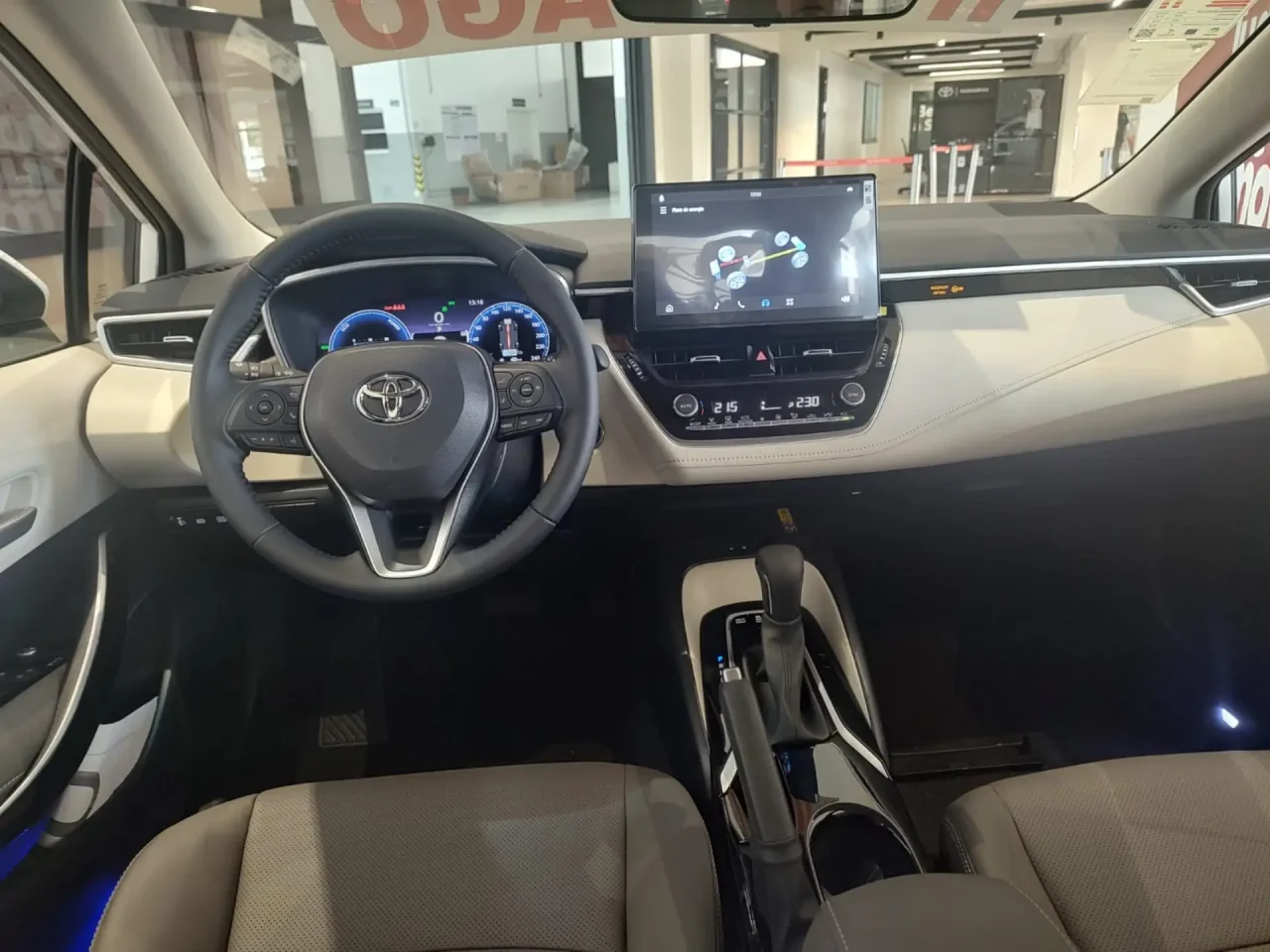 Toyota Corolla XEi ganha desconto de R$ 13.334,14 para PcD em março
