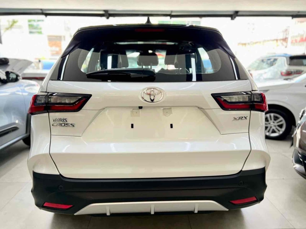 Impressões: Toyota Yaris Cross flex é mais barato, porém perde em desempenho e consumo para o híbrido