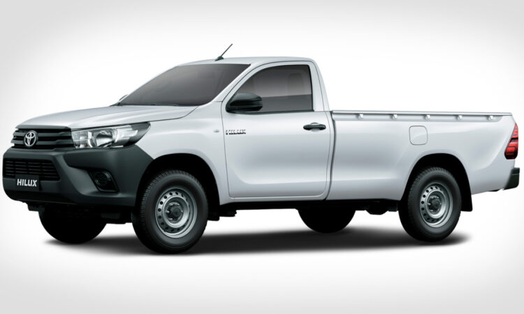 Toyota Hilux Cabine Simples AT ganha desconto de R$ 49.552,20 para CNPJ em março