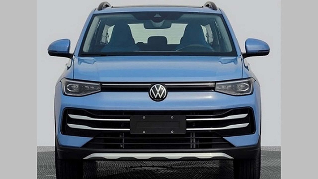 Volkswagen T-Cross 2026 é flagrado na Índia com design inovador e versão híbrida