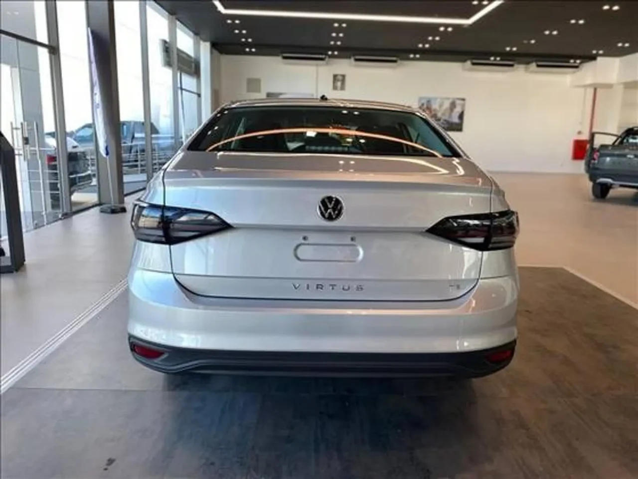 Volkswagen Virtus TSI AT ganha desconto de R$ 24.034,06 para PcD em março