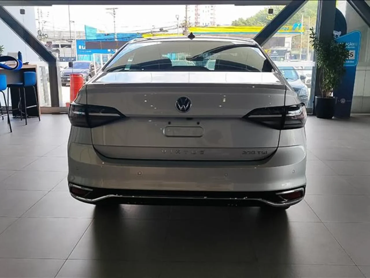 Volkswagen Virtus Highline libera desconto de R$ 31.800,63 para clientes PcD