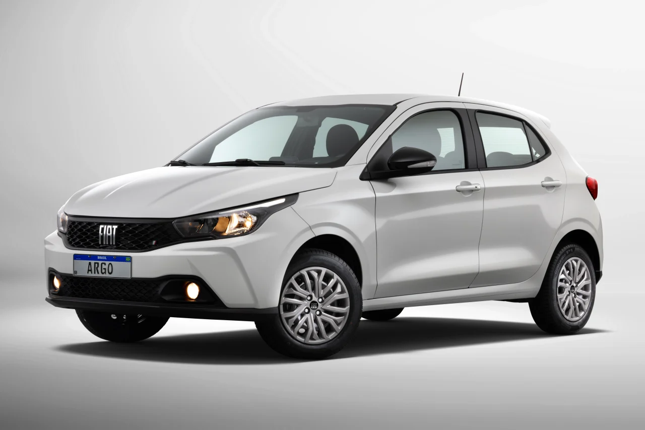 Fiat Strada bate recorde e lidera o mercado com 16,7 mil emplacamentos em março