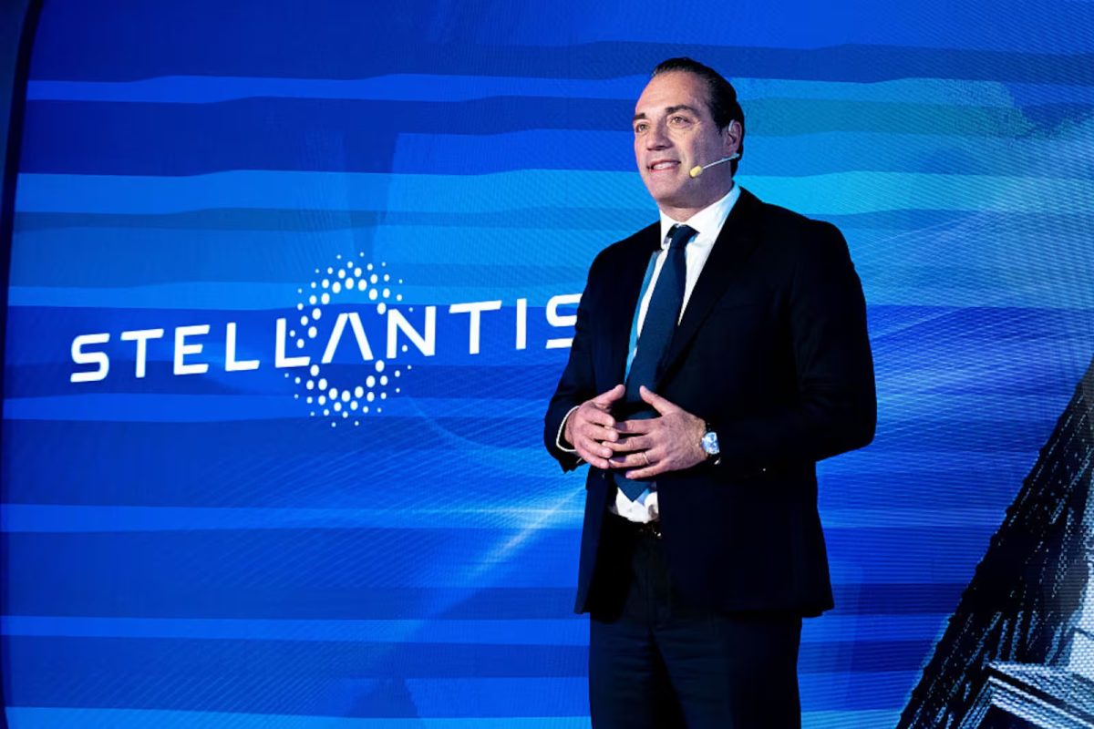 Stellantis avalia parceria com a Dongfeng para produção na Europa e na China