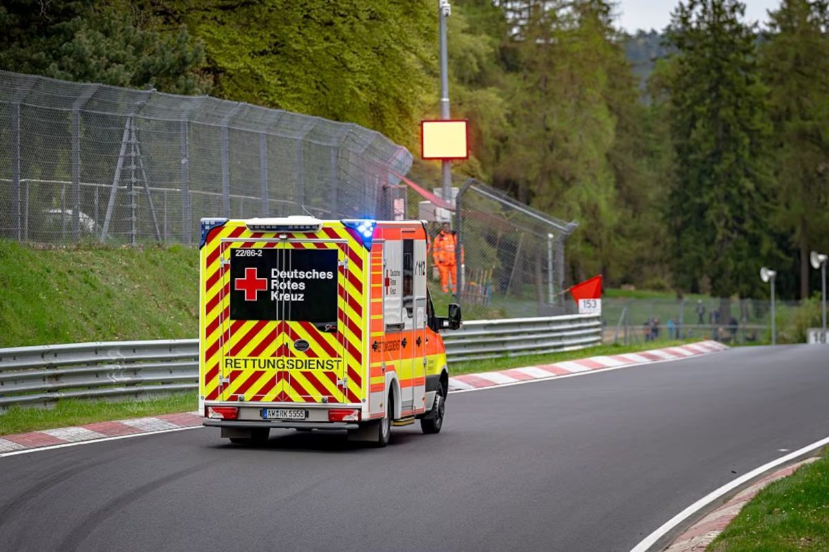 Corrida no Nürburgring acaba em tragédia: 1 morto e 6 feridos em evento com Max Verstappen