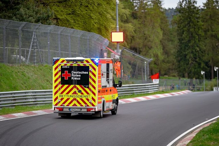 Corrida no Nürburgring acaba em tragédia: 1 morto e 6 feridos em evento com Max Verstappen