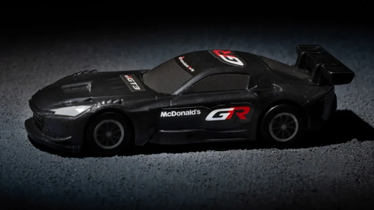 McDonald’s lança brindes do GR GT3, mas distribuição é limitada a mercado específico