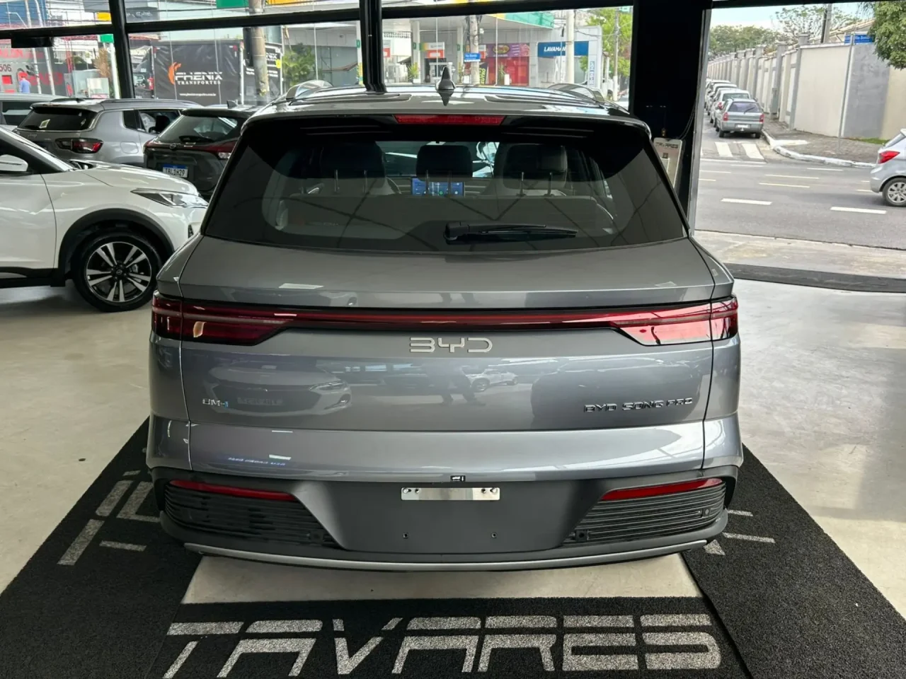 BYD dá R$ 41.000,00 de desconto no Song Pro para PcD em abril