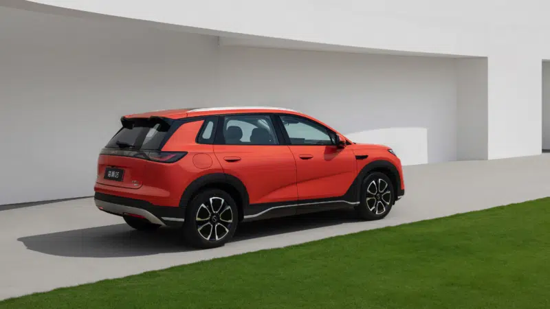 Novo BYD Sealion 05 chega com 305 km de autonomia elétrica e preço de R$ 85 mil