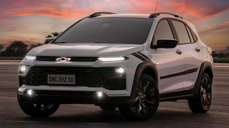 Novo Chevrolet Sonic tem cabine revelada antes de chegar ao mercado brasileiro