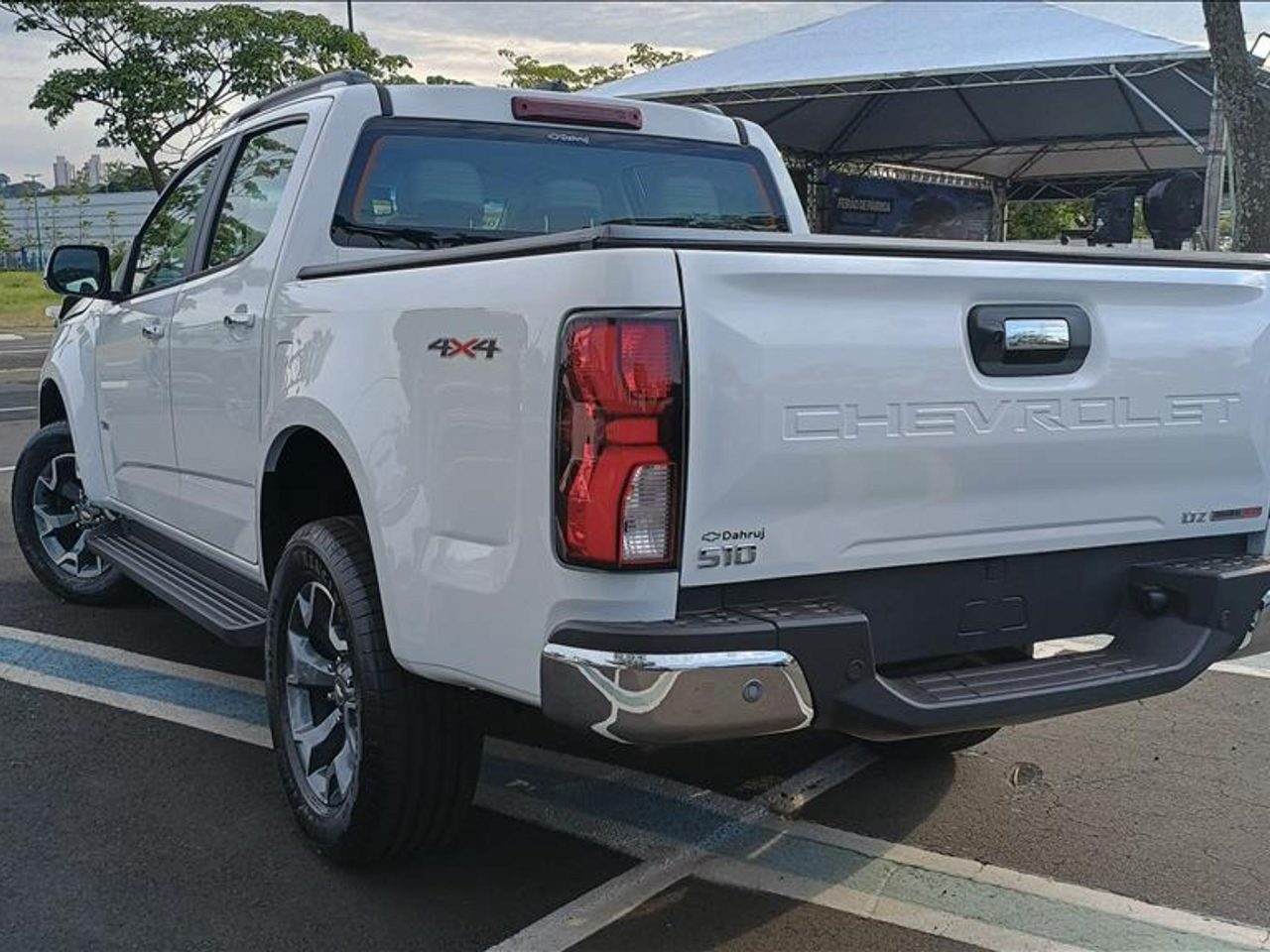Chevrolet libera R$ 28.500,00 de desconto na S10 LTZ para CNPJ em abril