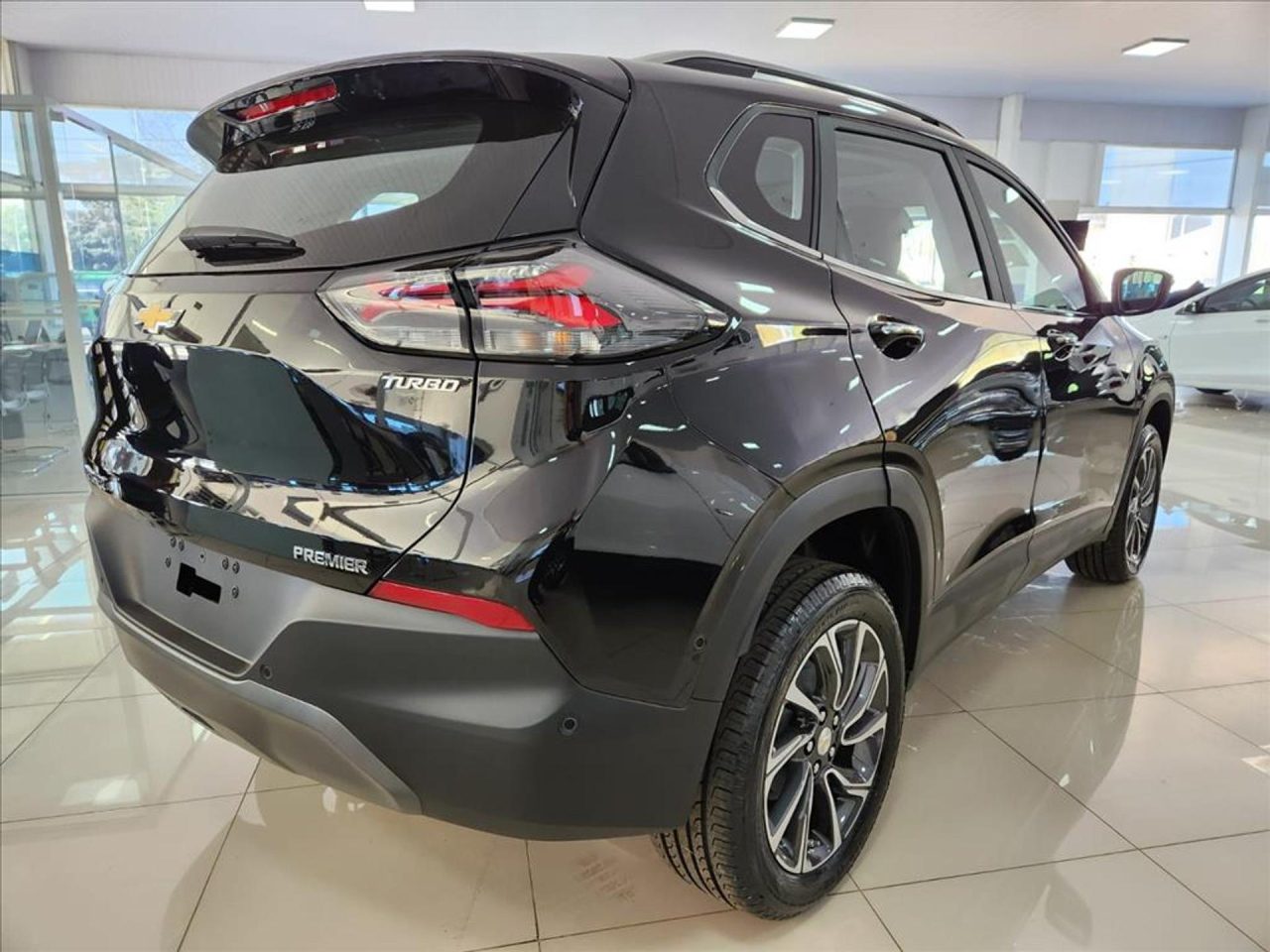 Chevrolet libera R$ 28.500,00 de desconto no Tracker Premier para CNPJ em abril